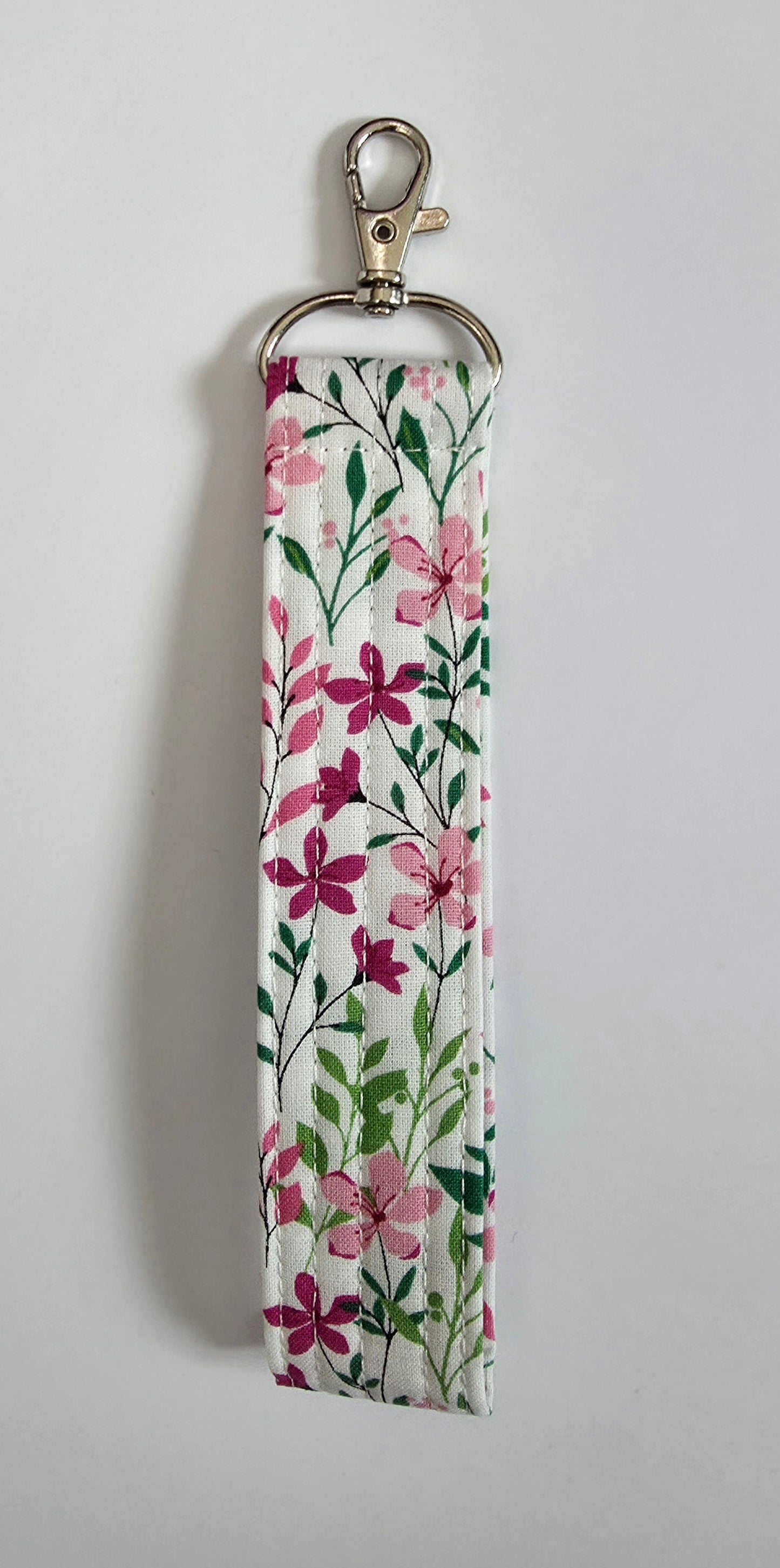 Handmade Quilted Floral Pouch & Wristlet Set – 3-Piece Bundle