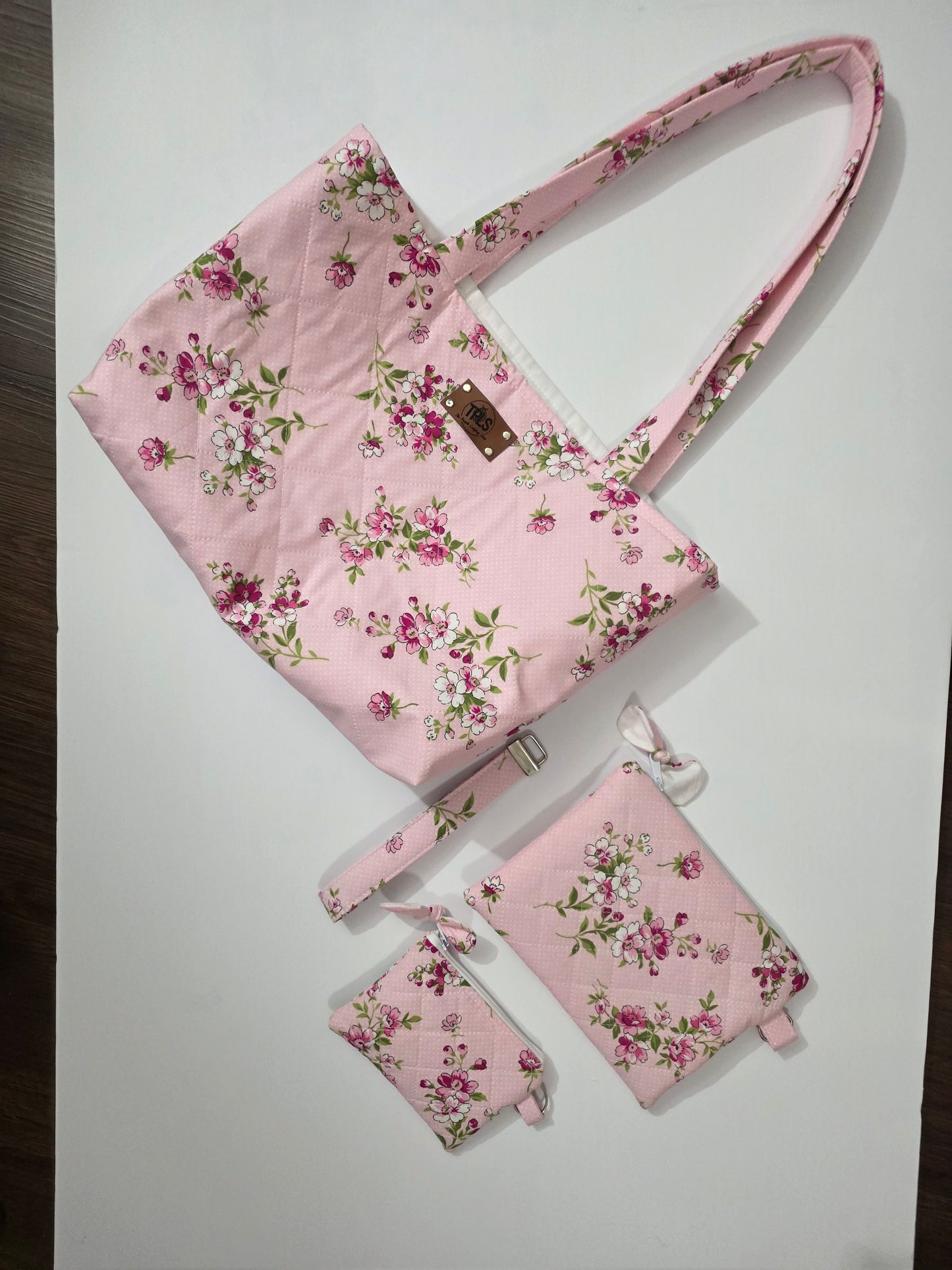 The Blush Bloom Tote Set in pink floral quilted fabric