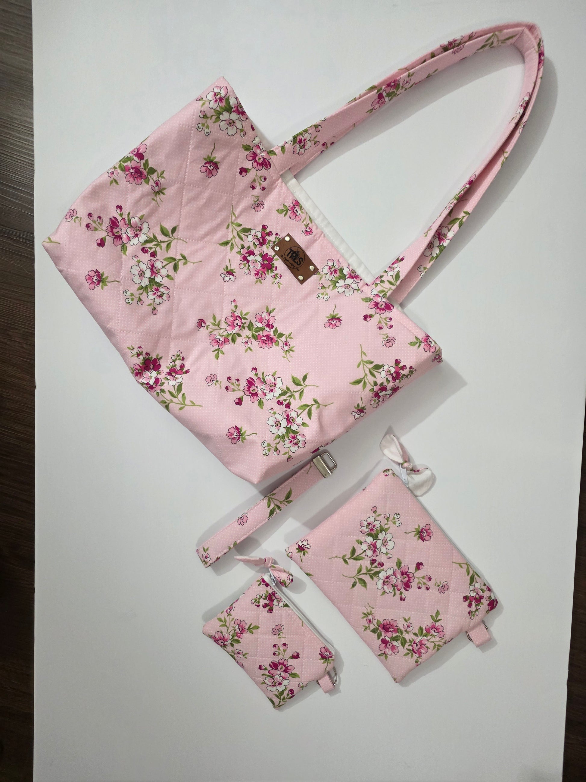 The Blush Bloom Tote Set in pink floral quilted fabric