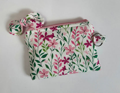 Handmade Quilted Floral Pouch & Wristlet Set – 3-Piece Bundle