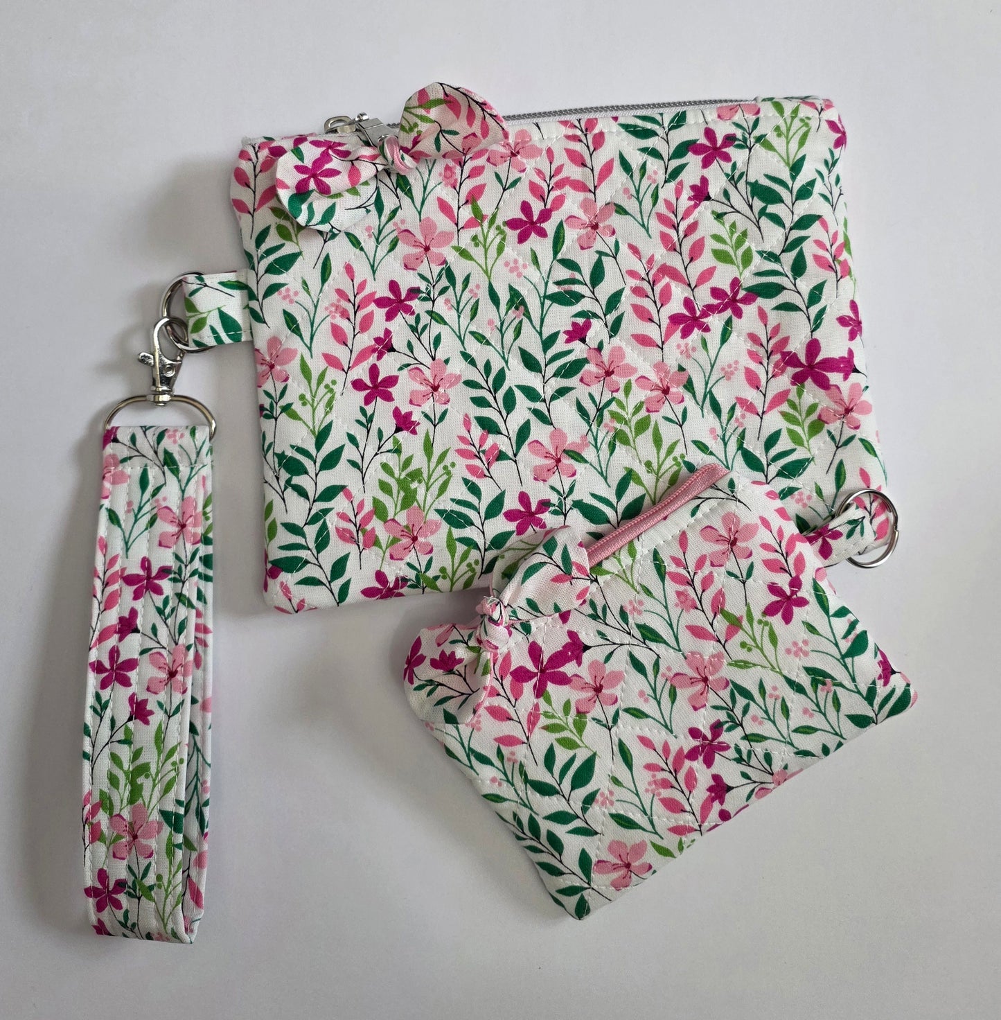 Handmade Quilted Floral Pouch & Wristlet Set – 3-Piece Bundle